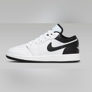NWOB Air Jordan 1 Low Big Kids' Shoes
